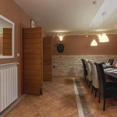 Four-Bedroom Holiday Home In Vodnjan Vodnjan